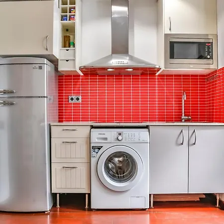 Ghat Montroig シッチェス