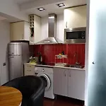 Ghat Montroig דירה *