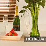 Ghat Montroig 아파트 시체스