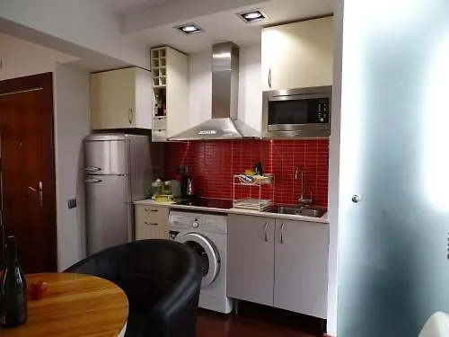 Ghat Montroig Apartment *