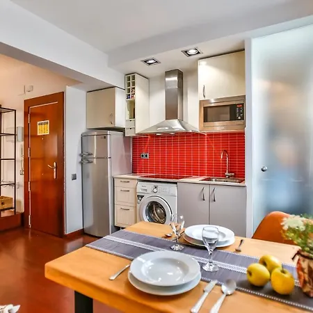 Ghat Montroig Apartment *