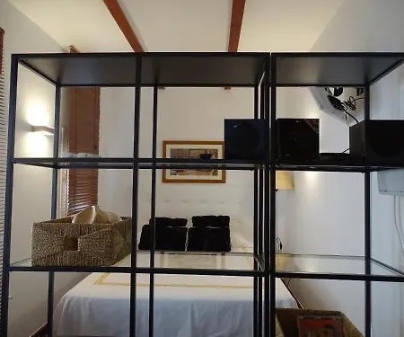 Ghat Montroig Apartment Sitges